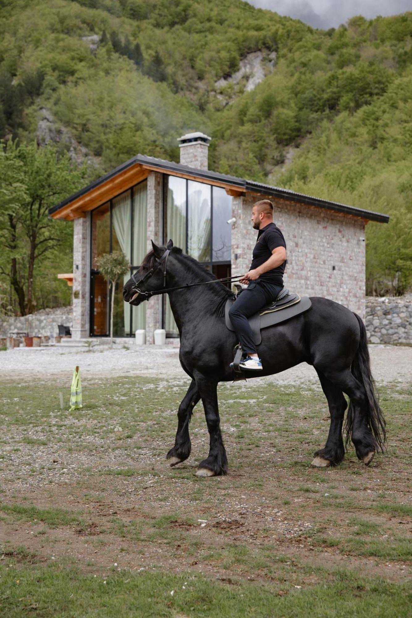 Villa Ujevara E Vogel Тети Экстерьер фото
